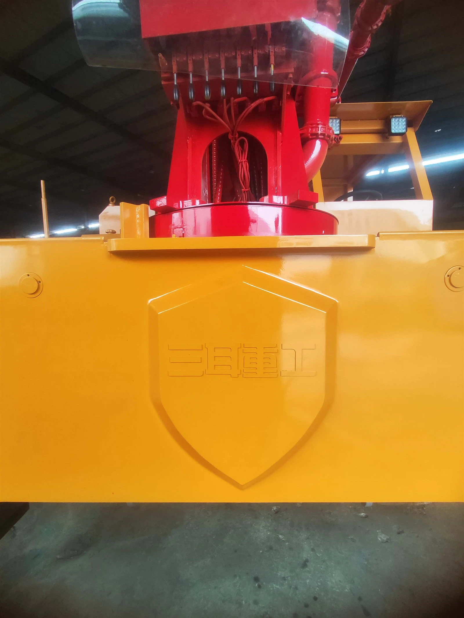 Fine workmanship for wet shotcrete machine from Saner 5 Fine workmanship for wet shotcrete machine from Saner 5